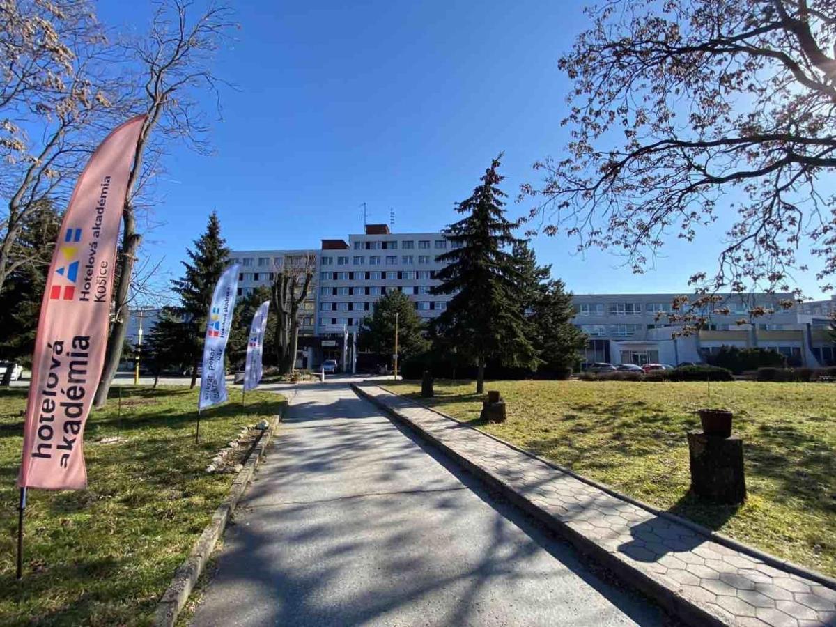 Garni Hotel Akadémia Košice Exterior foto